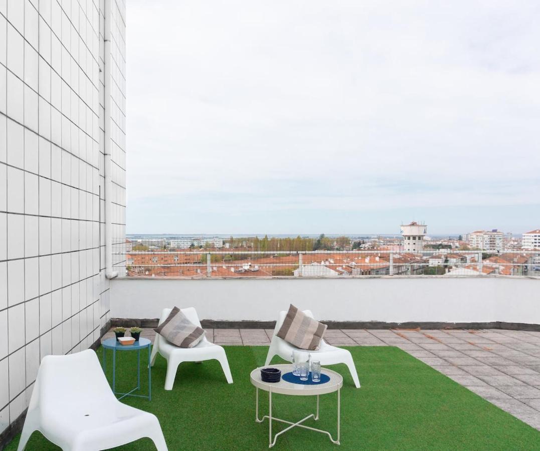 8Rooftop - T2 Com Terraco E Vista Para As Salinas! Leilighet Aveiro Eksteriør bilde